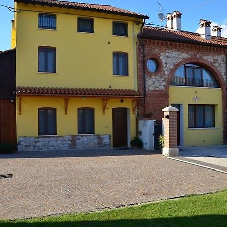 Agriturismo Alla Corte Villa Costabissara Exteriör bild